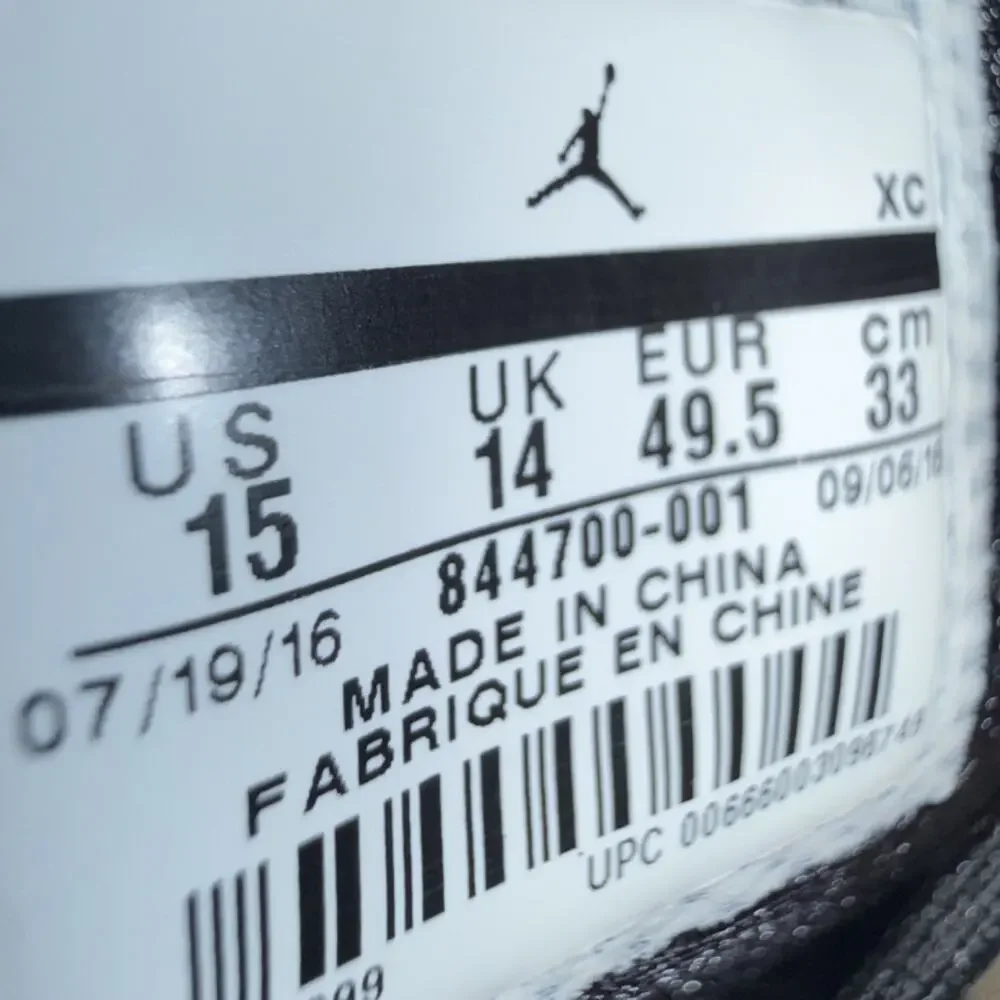 Size 15 Jordan Air Jordan 1 Ultra High Banned Black Red White 844700-001